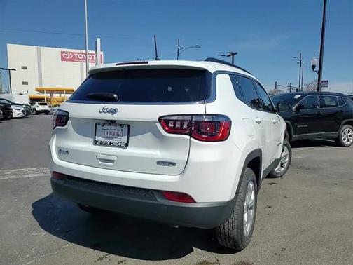 2025 Jeep Compass Latitude