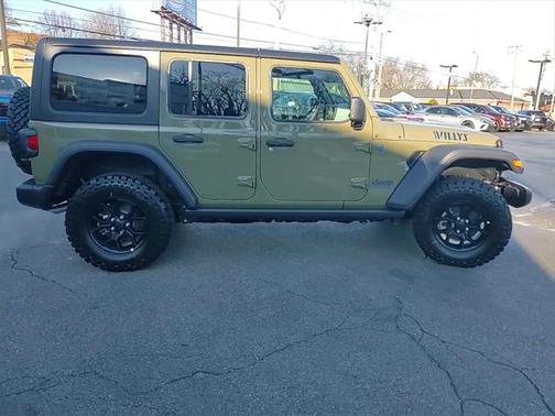 2025 Jeep Wrangler 4xe Willys