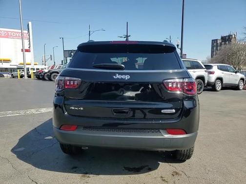 2025 Jeep Compass Latitude