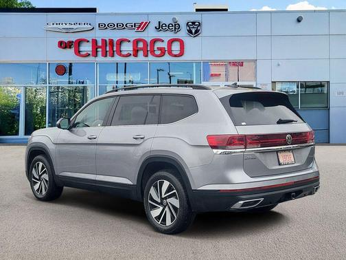 2025 Volkswagen Atlas 2.0T SE w/Technology
