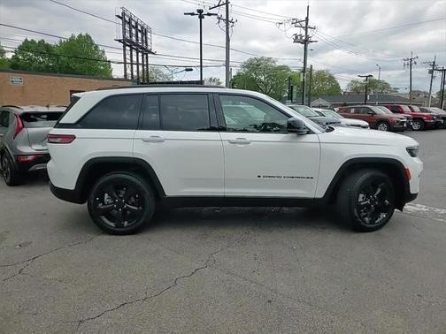 2025 Jeep Grand Cherokee Limited X