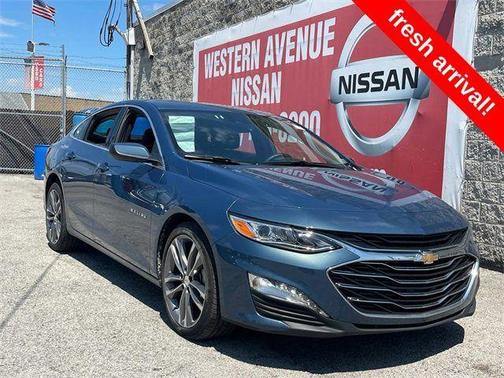 Lakeshore Blue Metallic 2024 Chevrolet Malibu 2LT