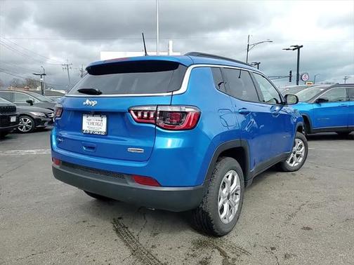 2025 Jeep Compass Latitude