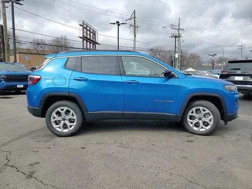 2025 Jeep Compass Latitude