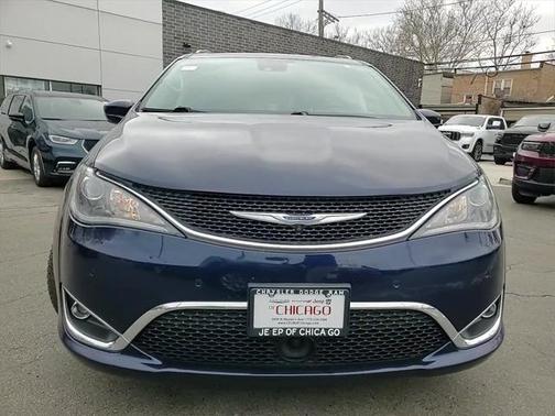 2019 Chrysler Pacifica Touring-L Plus