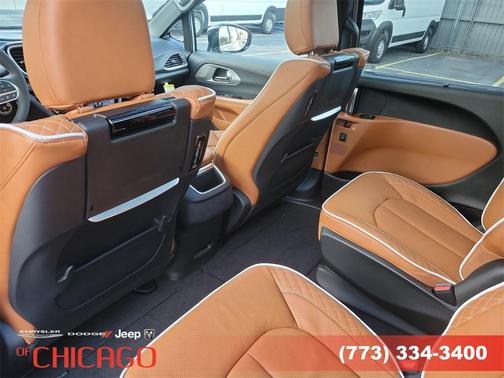 2026 Chrysler Pacifica L