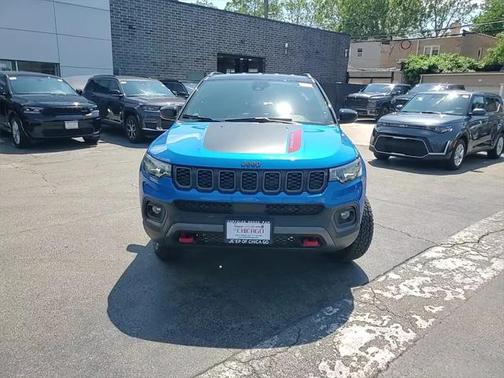 2025 Jeep Compass Trailhawk