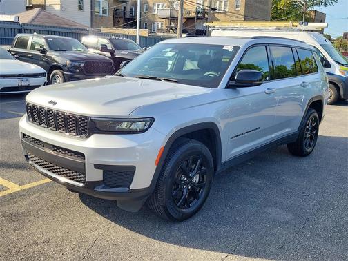 2024 Jeep Grand Cherokee L Altitude