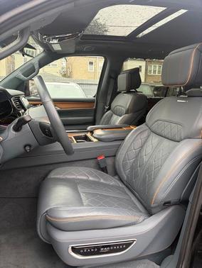 Diamond Black 2024 Jeep Grand Wagoneer Series III