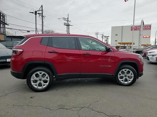 2025 Jeep Compass Sport