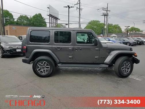 2025 Jeep Wrangler 4-Door Sahara 4x4