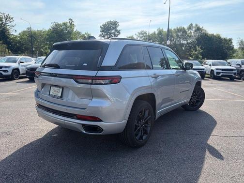 Silver Zynith 2024 Jeep Grand Cherokee 4xe Base