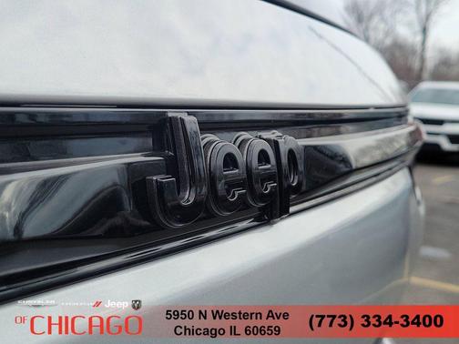 Silver Zynith 2026 Jeep Grand Cherokee Laredo