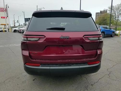 2025 Jeep Grand Cherokee L Altitude