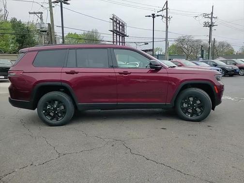 2025 Jeep Grand Cherokee L Altitude