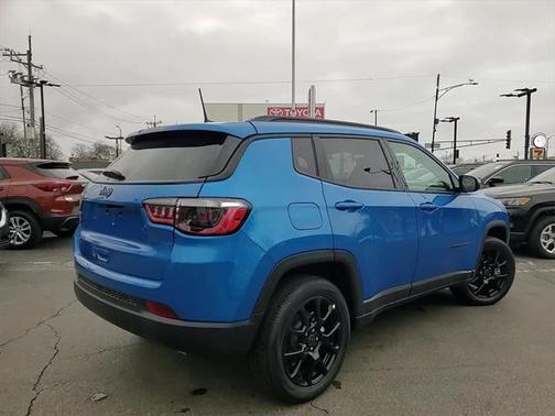 2025 Jeep Compass Latitude