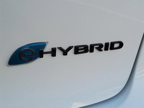 2024 Chrysler Pacifica Hybrid S Appearance Pkg