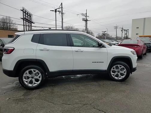 2025 Jeep Compass Latitude