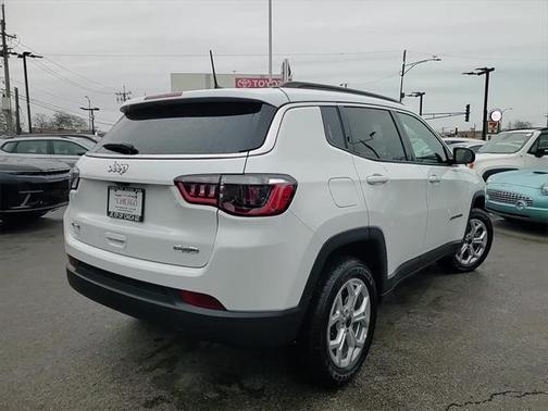 2025 Jeep Compass Latitude