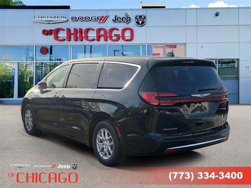 2026 Chrysler Pacifica L