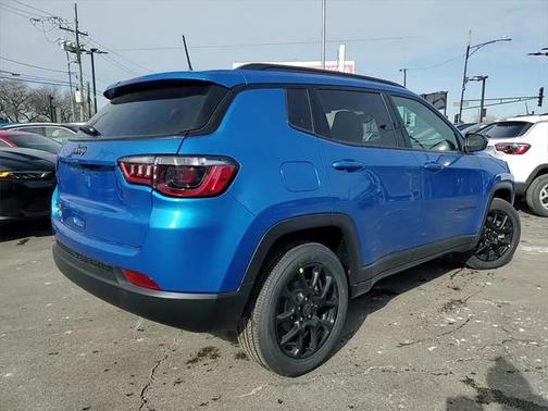 2025 Jeep Compass Latitude