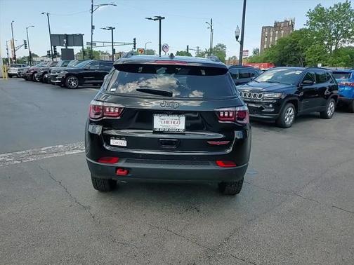 2025 Jeep Compass Trailhawk