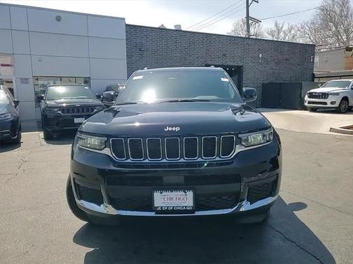 2025 Jeep Grand Cherokee L Laredo