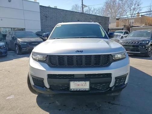 2025 Jeep Grand Cherokee L Altitude