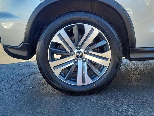 2024 Mitsubishi Outlander Sport SE