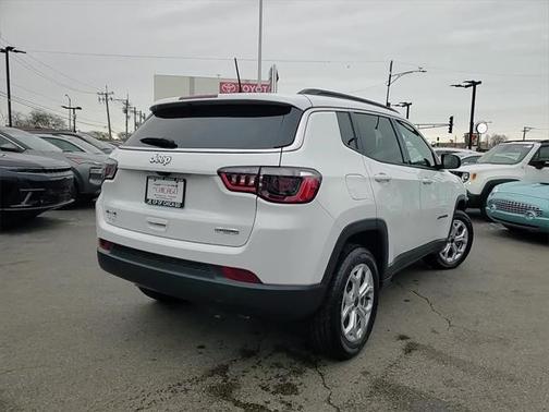 2025 Jeep Compass Latitude