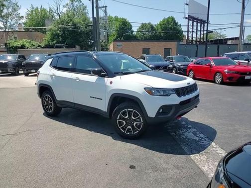 2025 Jeep Compass Trailhawk