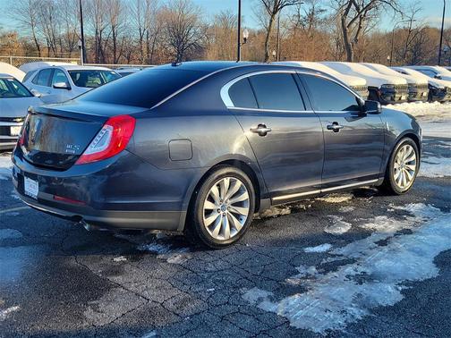 2014 Lincoln MKS Base