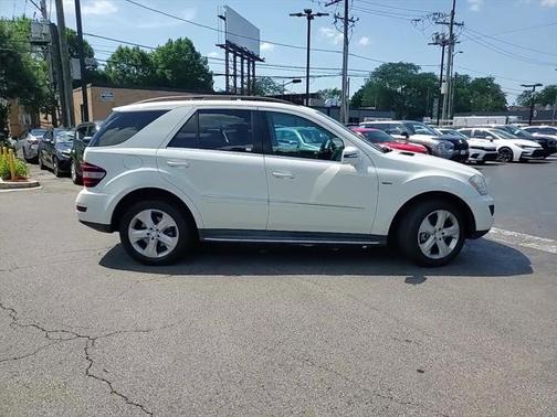 2011 Mercedes-Benz M-Class 4MATIC