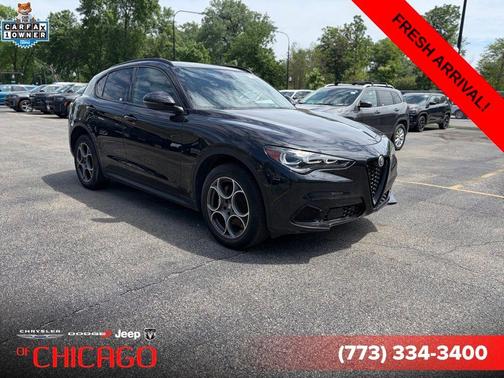 Vulcano Black Metallic 2024 Alfa Romeo Stelvio Base