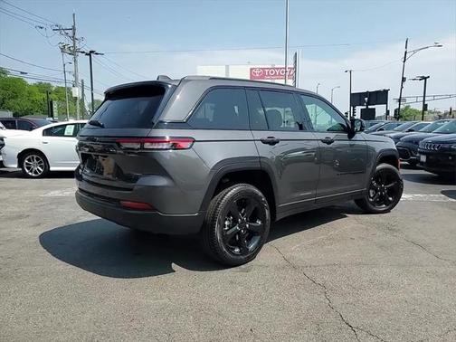 2025 Jeep Grand Cherokee Limited X