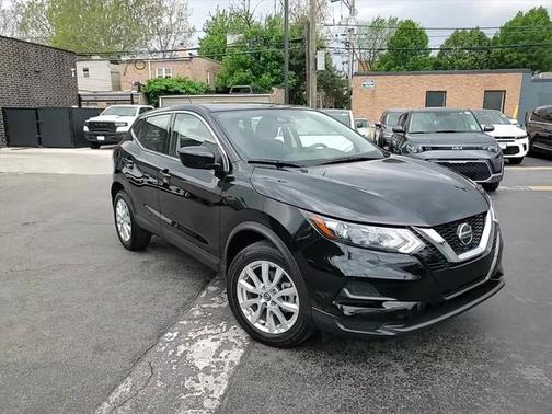 2022 Nissan Rogue Sport S