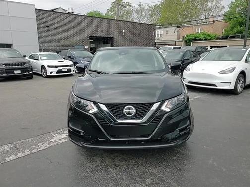 2022 Nissan Rogue Sport S