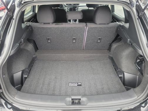2022 Nissan Rogue Sport S