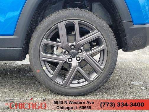Hydro Blue Pearlcoat 2026 Jeep Compass Latitude