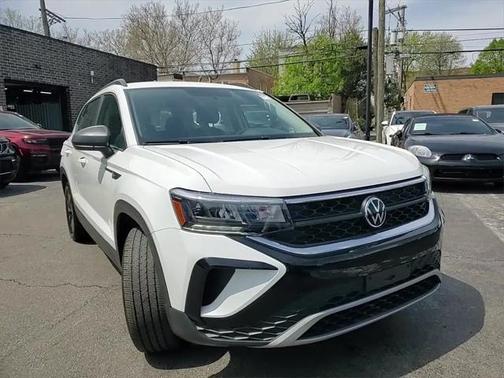 2022 Volkswagen Taos 1.5T S