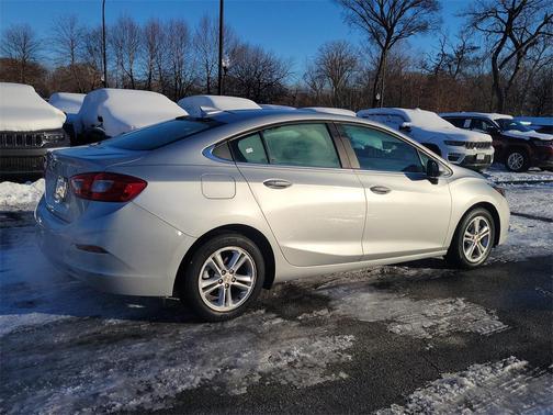 2016 Chevrolet Cruze LT Auto