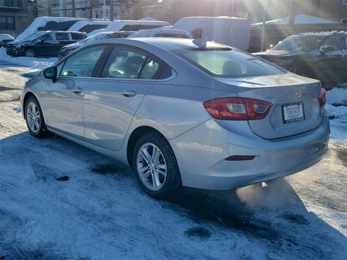 2016 Chevrolet Cruze LT Auto
