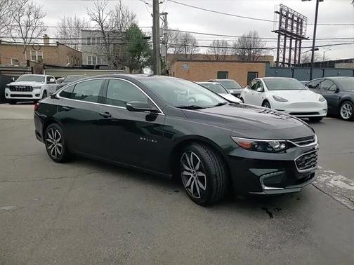 2017 Chevrolet Malibu 1LT