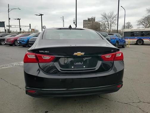 2017 Chevrolet Malibu 1LT