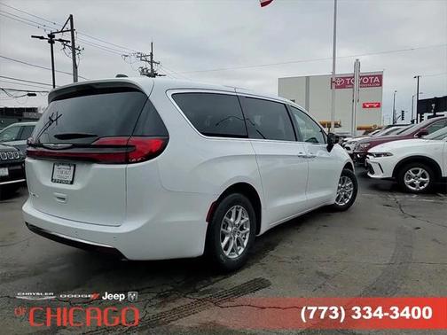 2025 Chrysler Pacifica L