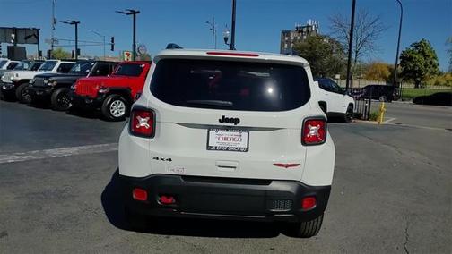 2023 Jeep Renegade Trailhawk