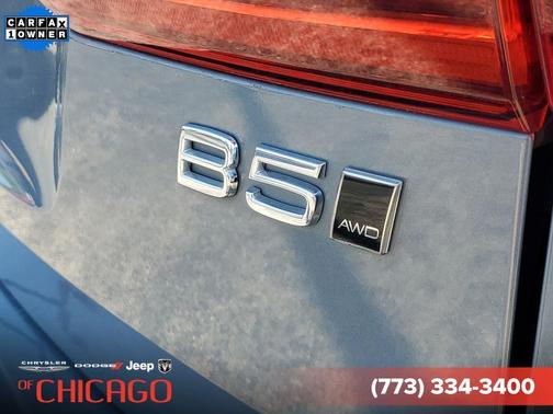 Gray 2023 Volvo XC60 B5 Plus Bright Theme