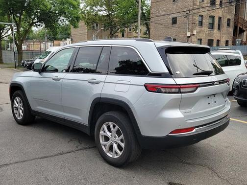 2022 Jeep Grand Cherokee Limited X