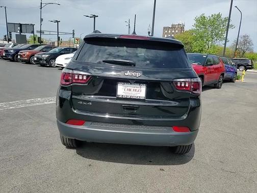 2025 Jeep Compass Latitude
