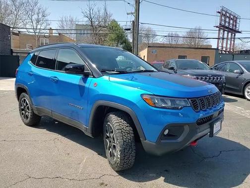 2025 Jeep Compass Trailhawk